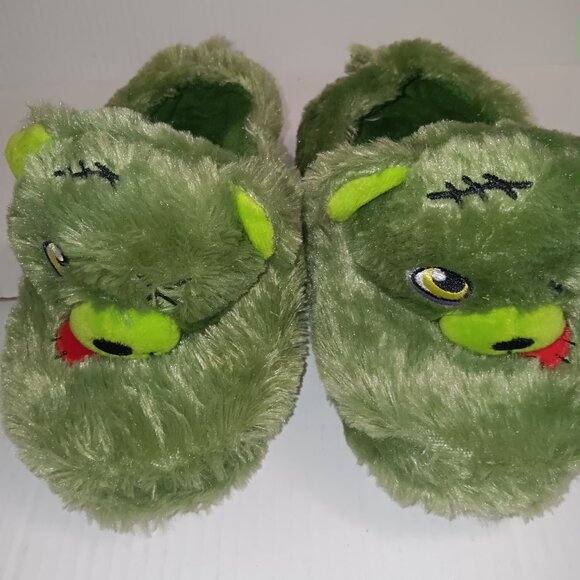 BUILD-A-BEAR PLUSH ZOMBIE BEAR SLIPPERS SIZE XXL 5-6 - Picture 2 of 9